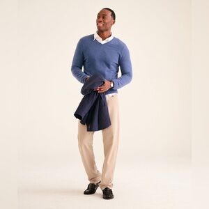 NAADAM The Original Cashmere V-Neck Sweater in Blue Horizon Men’s Size Large (L)